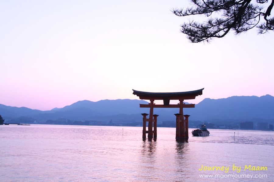 Itsukushima Shrine_ศาลเจ้าอิซูกุชิมา