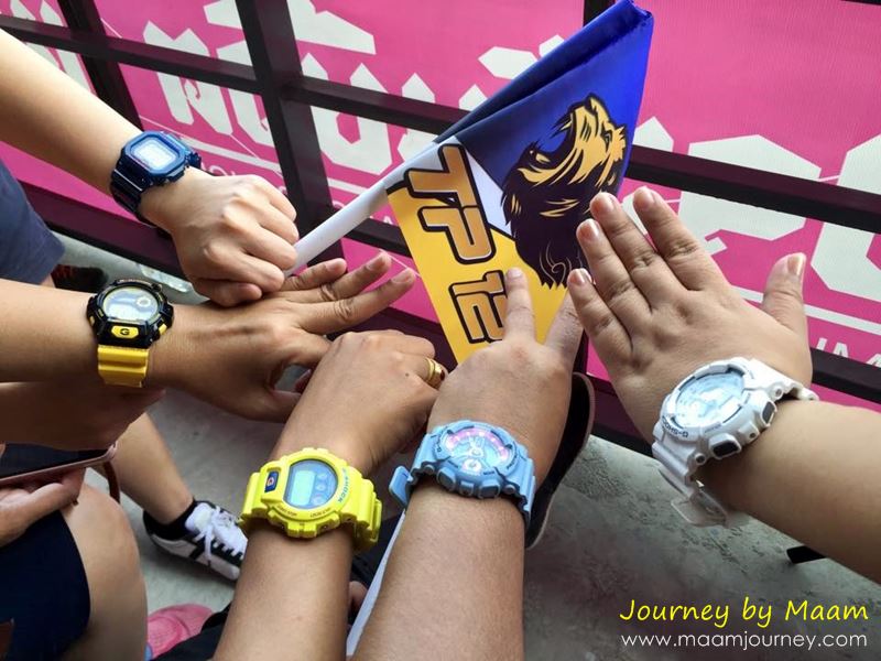 TP12 Racing Team_G-Shock Collector_Cheer