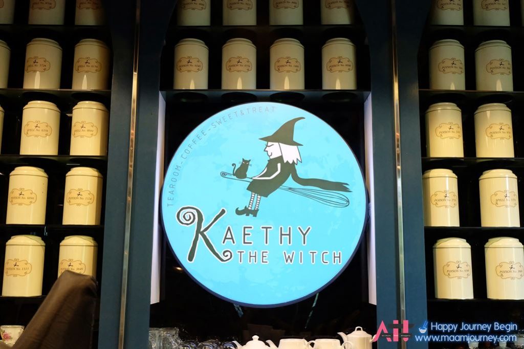 kaethy-the-witch