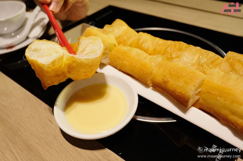 COCA Restaurant_ปาท่องโก๋ยักษ์