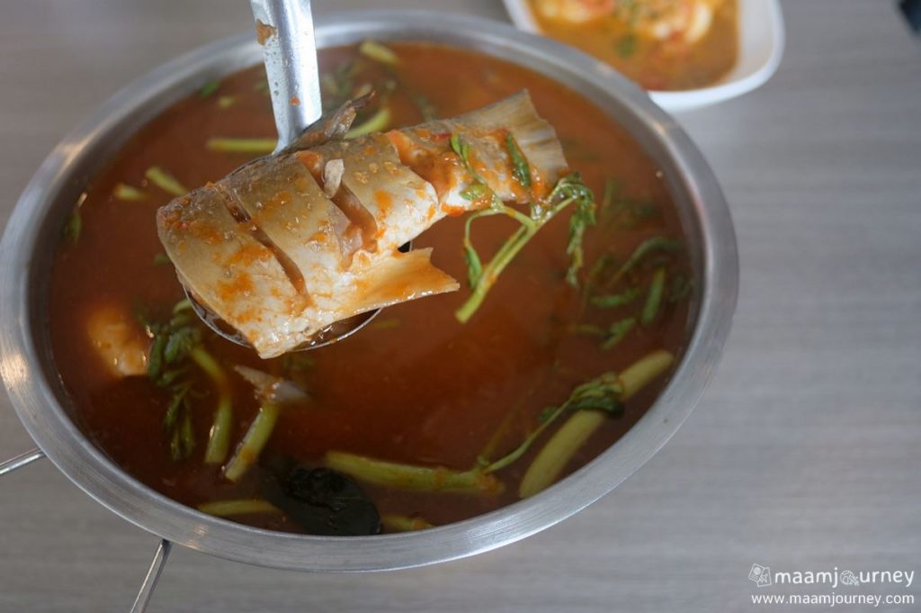 Kungthong Seafood_กุ้งทอง_แกงส้มปลากระบอกโบราณ