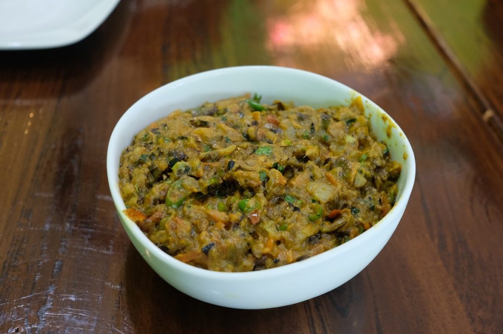 Baingan bharta แกงมะเขือย่าง 130 บาท