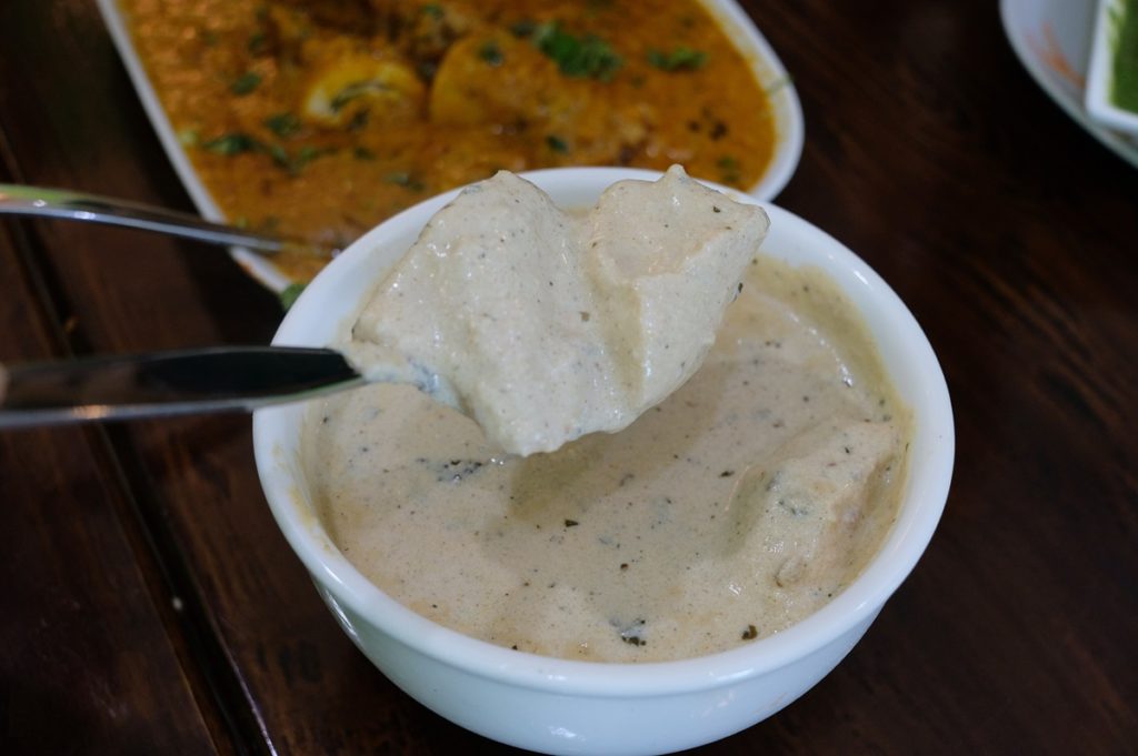 Chicken Methi Malai แกงไก่ครีมสีขาว 180 บาท