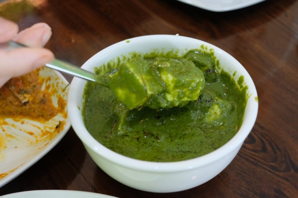 Palak Paneer แกงผักโขมใส่ชีส 160 บาท