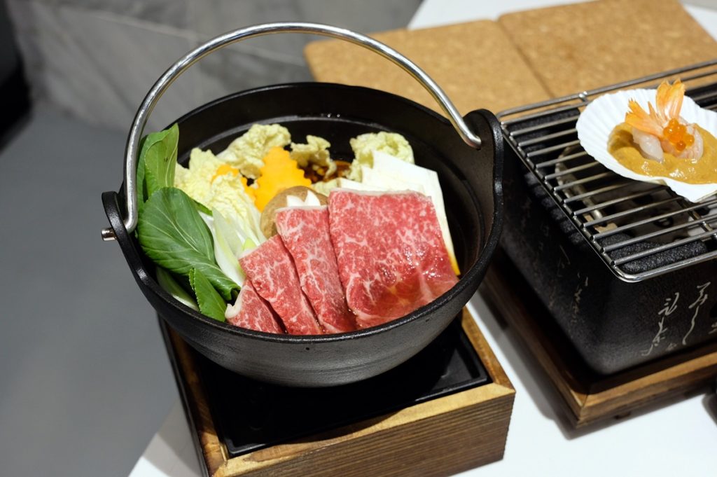 Tora sukiyaki set