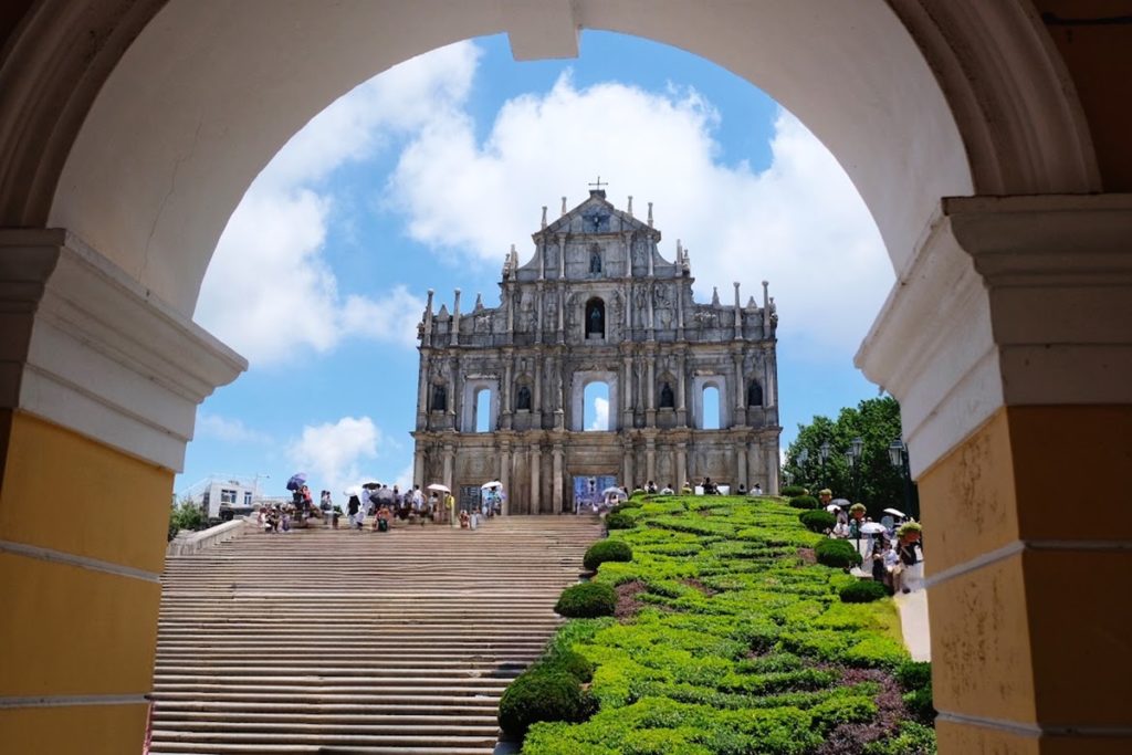 ซากประตูโบสถ์เซนต์ปอล Ruins of St.Paul’s มุมเด็ดของแหม่ม