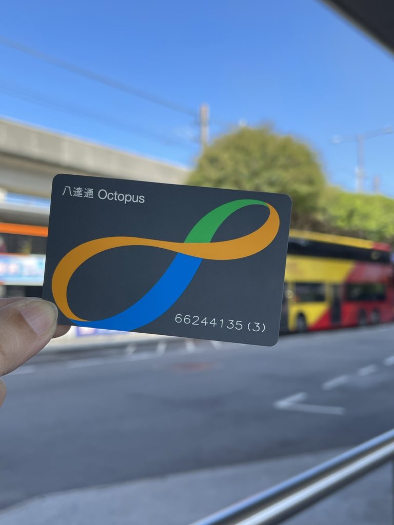 หน้าตา จุดจำหน่ายบัตร Octopus Card  ใช้ง่ายใช้คล่อง